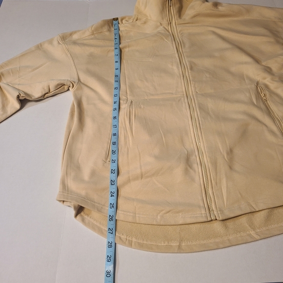 Elegant Cream Utility Jacket for Women - Picture 8 of 10